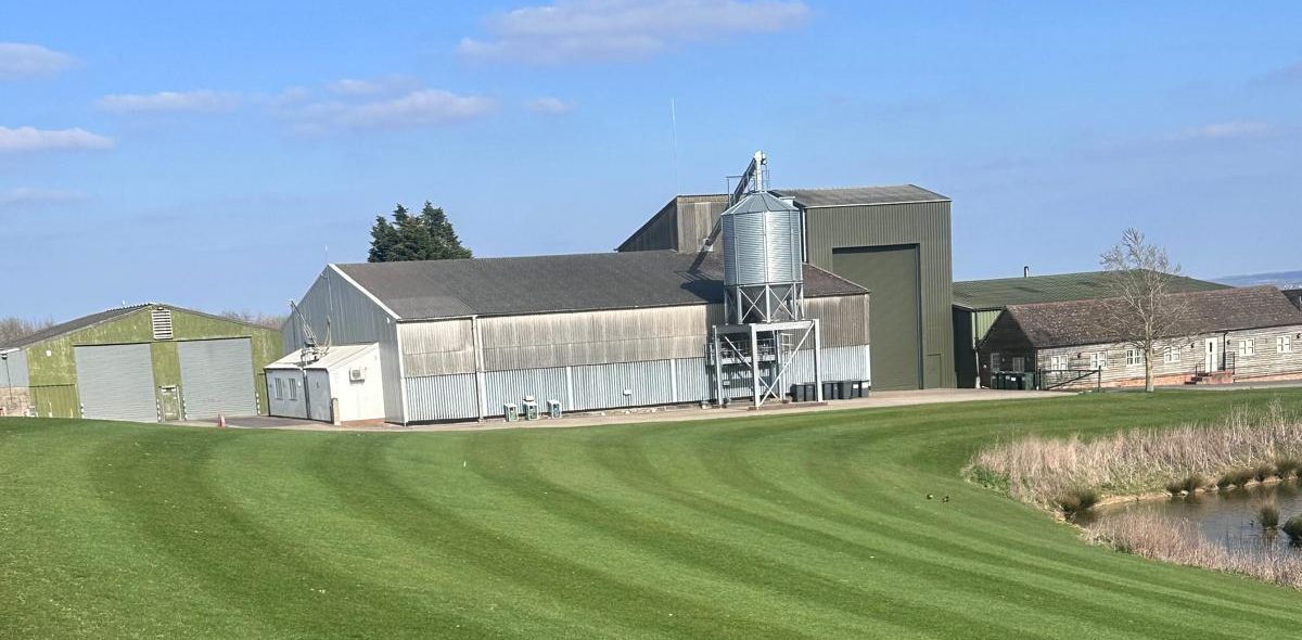 Professional Grounds Maintenance near Milton Keynes.